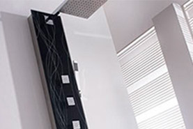 Showroom Barral Ba&ntilde;o Columna hidromasaje